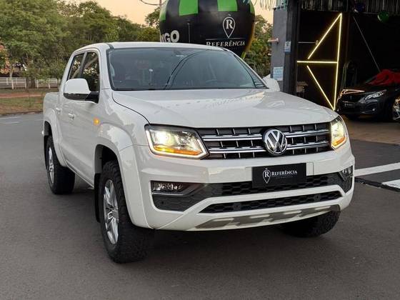 VOLKSWAGEN AMAROK 2.0 COMFORTLINE 4X4 CD 16V TURBO INTERCOOLER DIESEL 4P AUTOMÁTICO VOLKSWAGEN AMAROK 2.0 COMFORTLINE 4X4 CD 16V TURBO INTERCOOLER DIESEL 4P AUTOMÁTICO